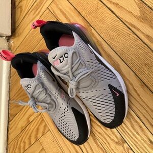 Nike Air Max 270 - Rainbow Colorway